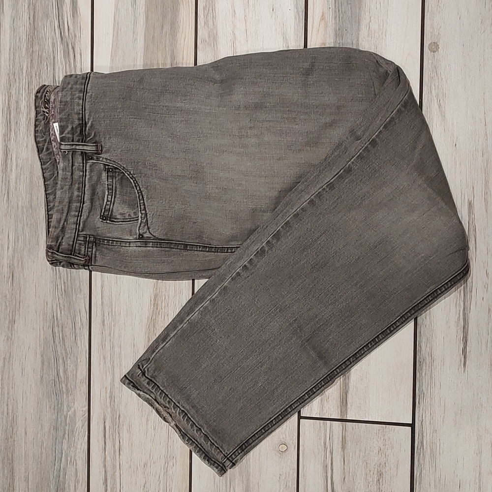 Plus size grey denim jeans